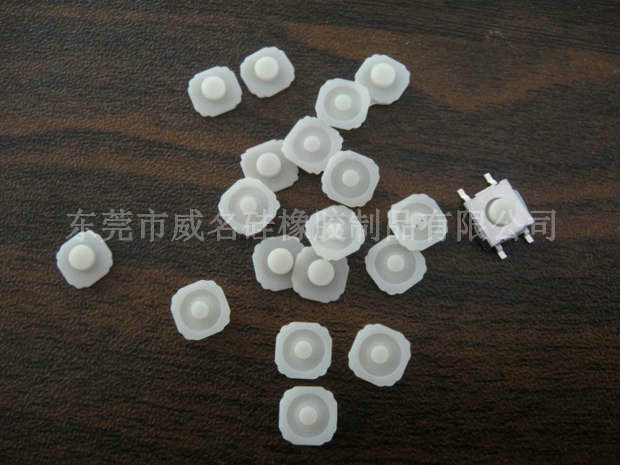 有腳單點硅膠按鍵，觸感非常